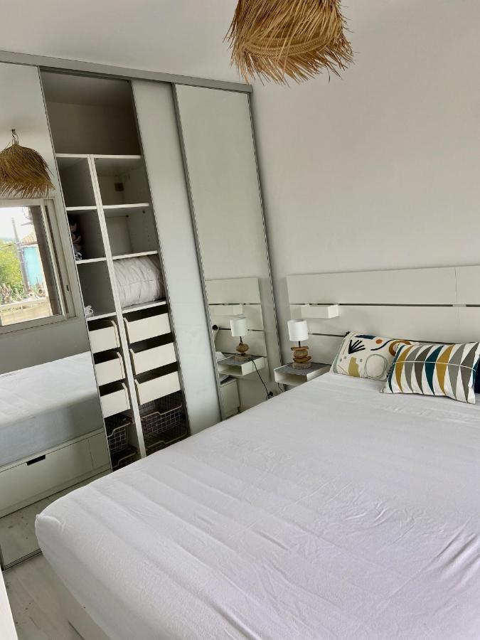 La Fregate - Appartement A 100 M De La Plage Saint-Cyr-sur-Mer Eksteriør bilde